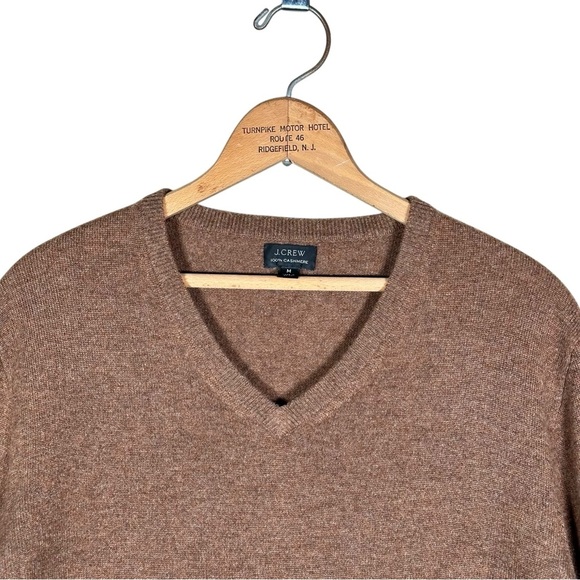 J.CREW Everyday 100% Cashmere V-neck Sweater - Picture 3 of 9